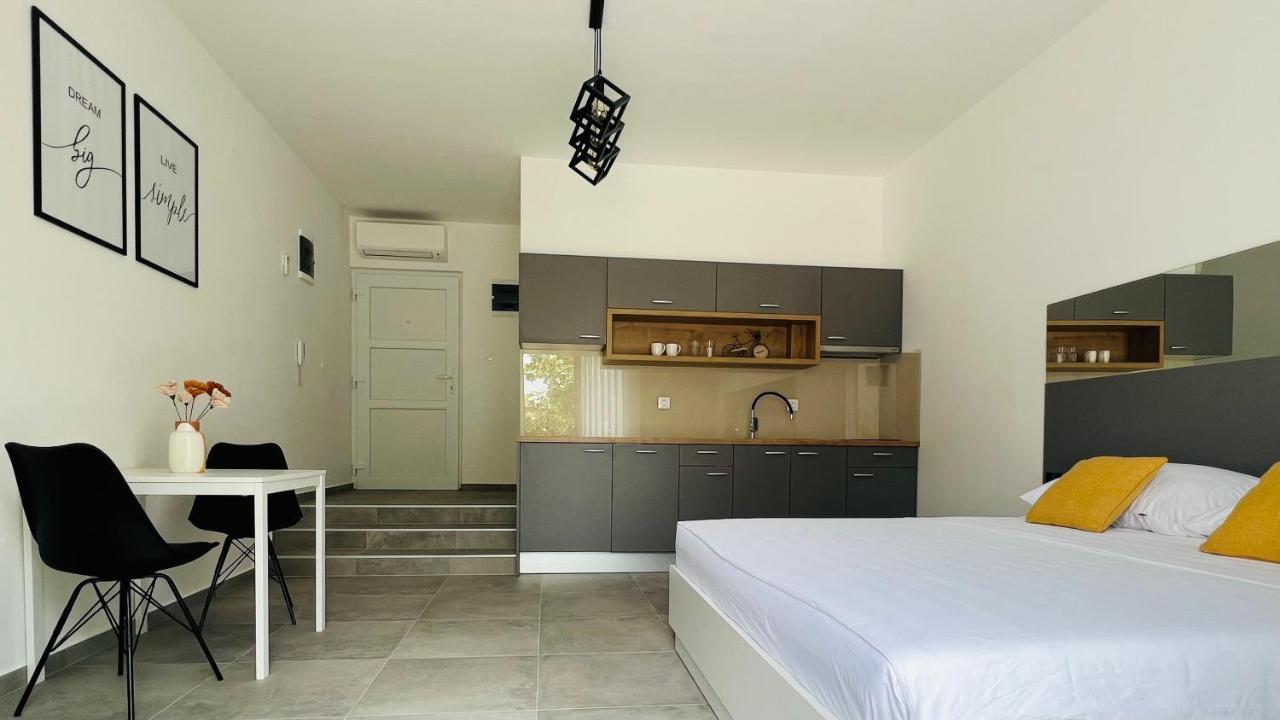 Apartmani Avis Selce Kültér fotó