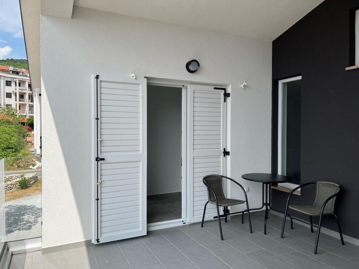 Apartmani Avis Selce Kültér fotó
