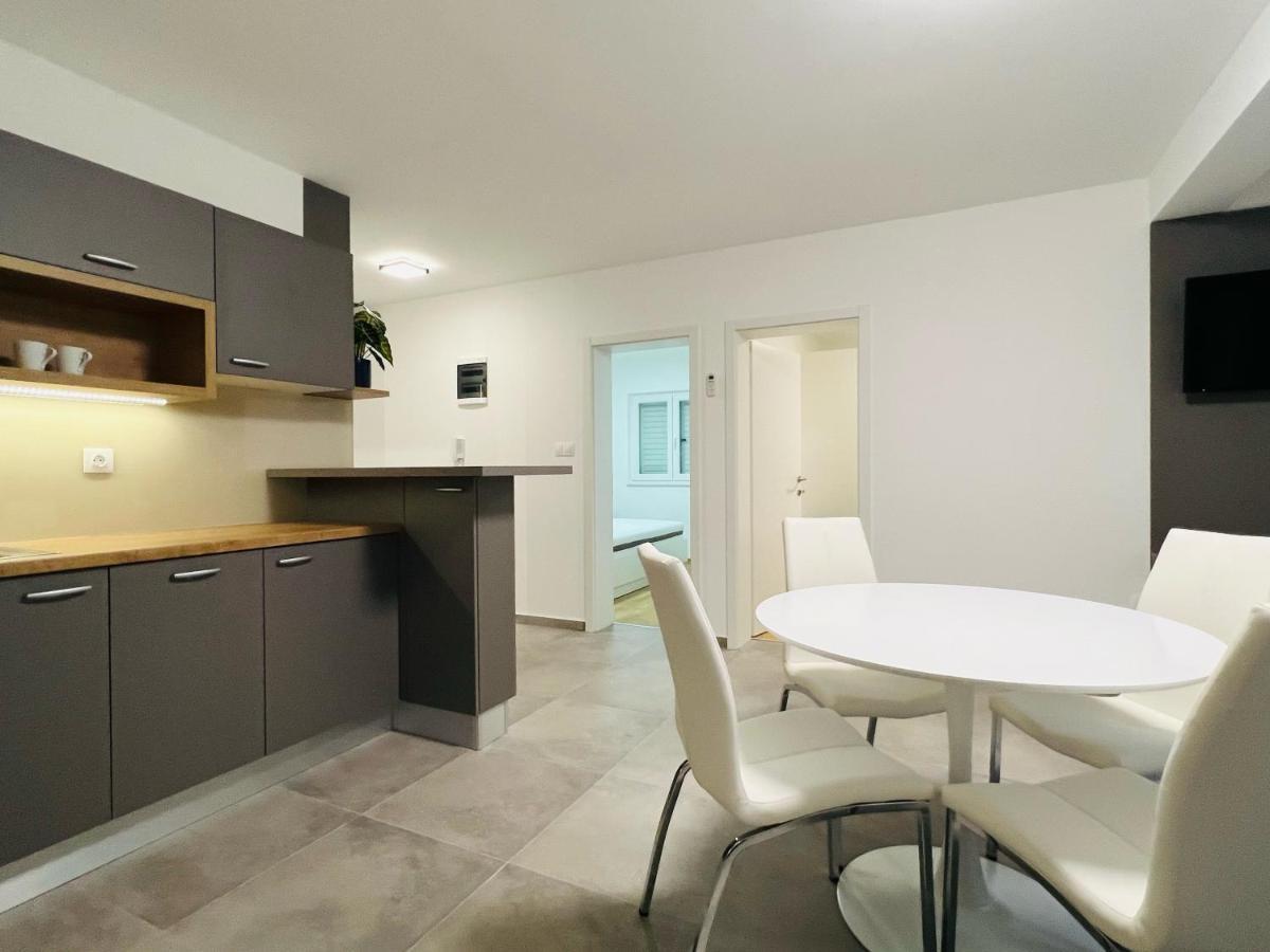 Apartmani Avis Selce Kültér fotó