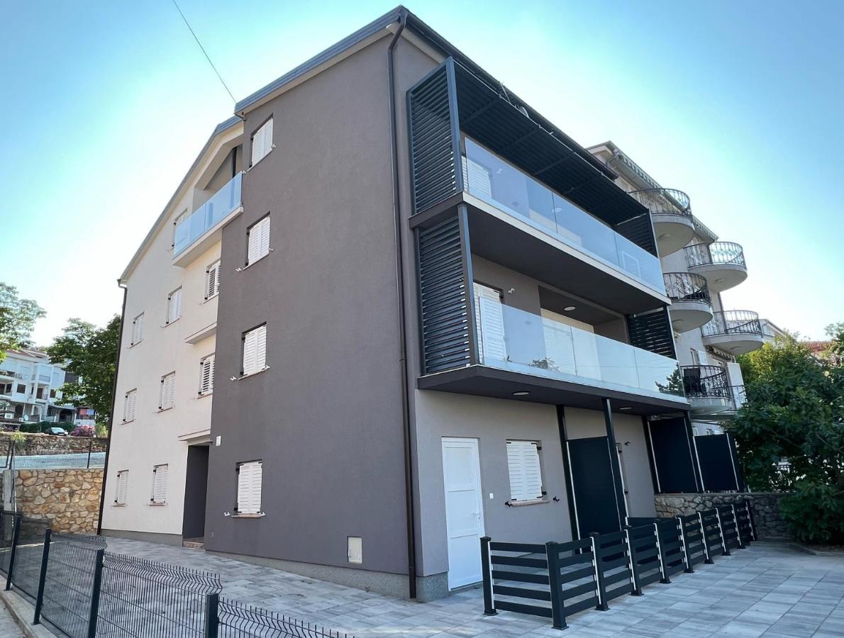 Apartmani Avis Selce Kültér fotó
