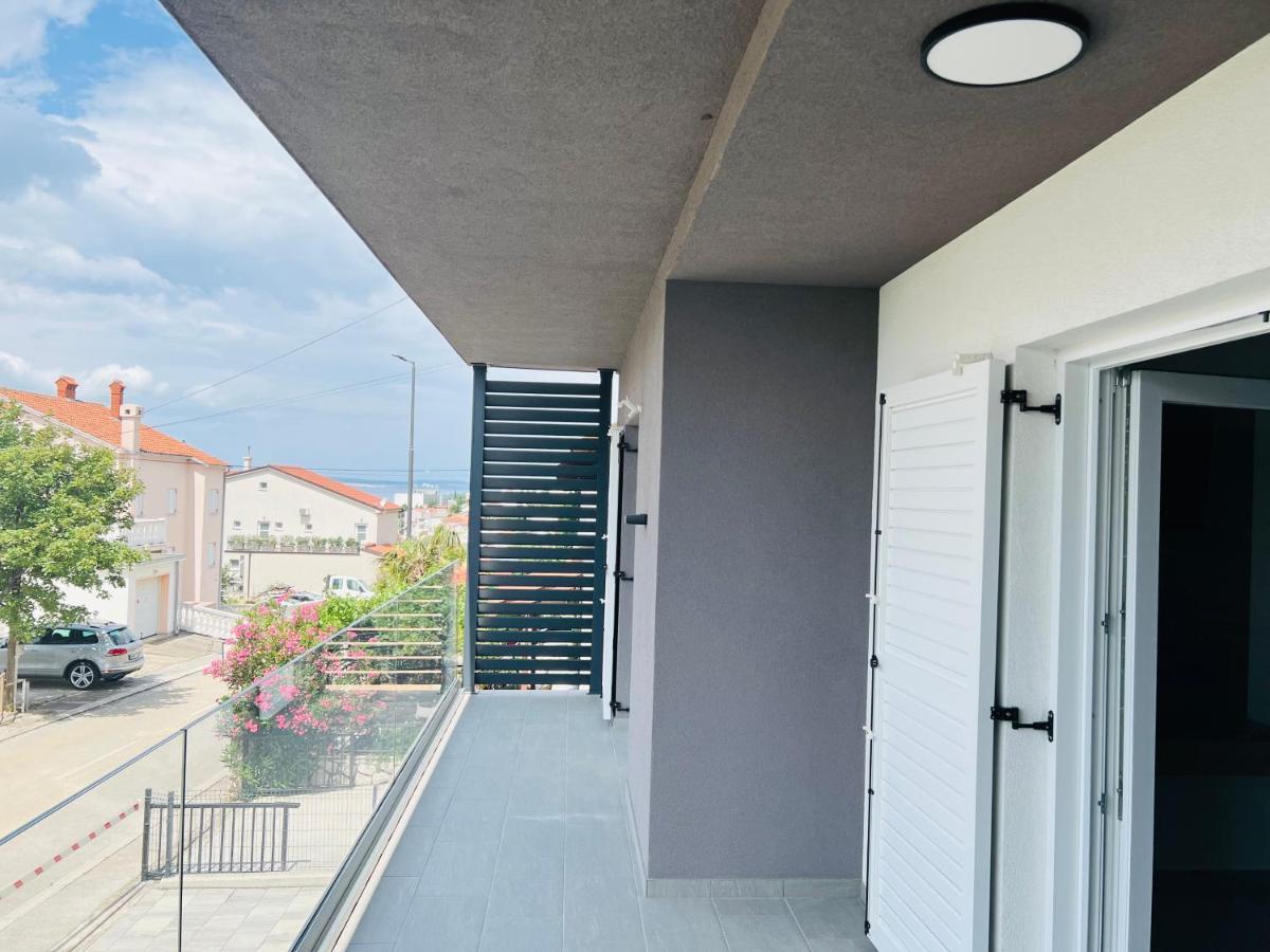 Apartmani Avis Selce Kültér fotó