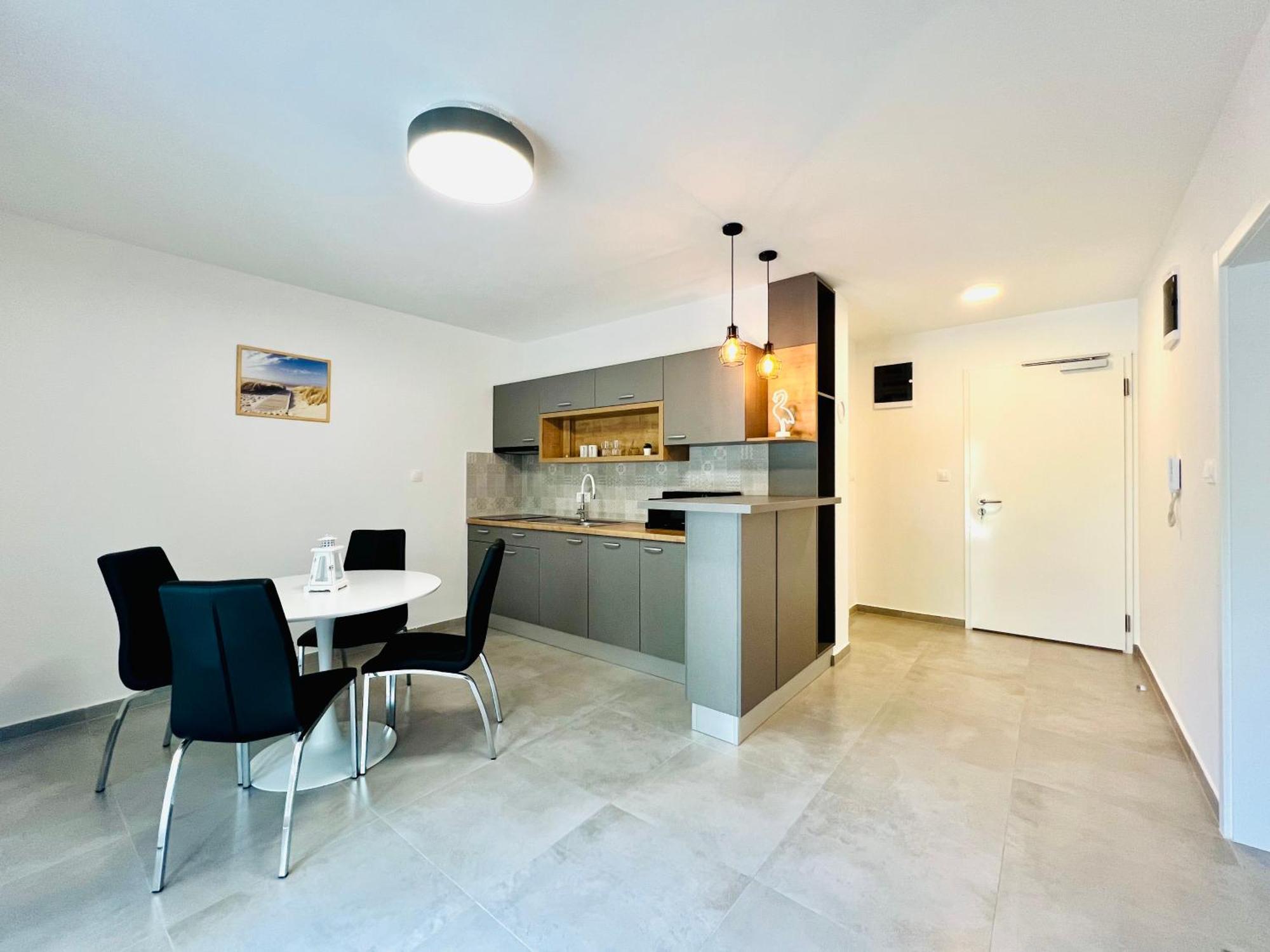 Apartmani Avis Selce Kültér fotó